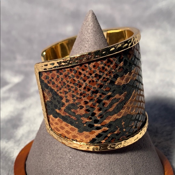 Gold with Leopard Print Cuff - Picture 3 of 10